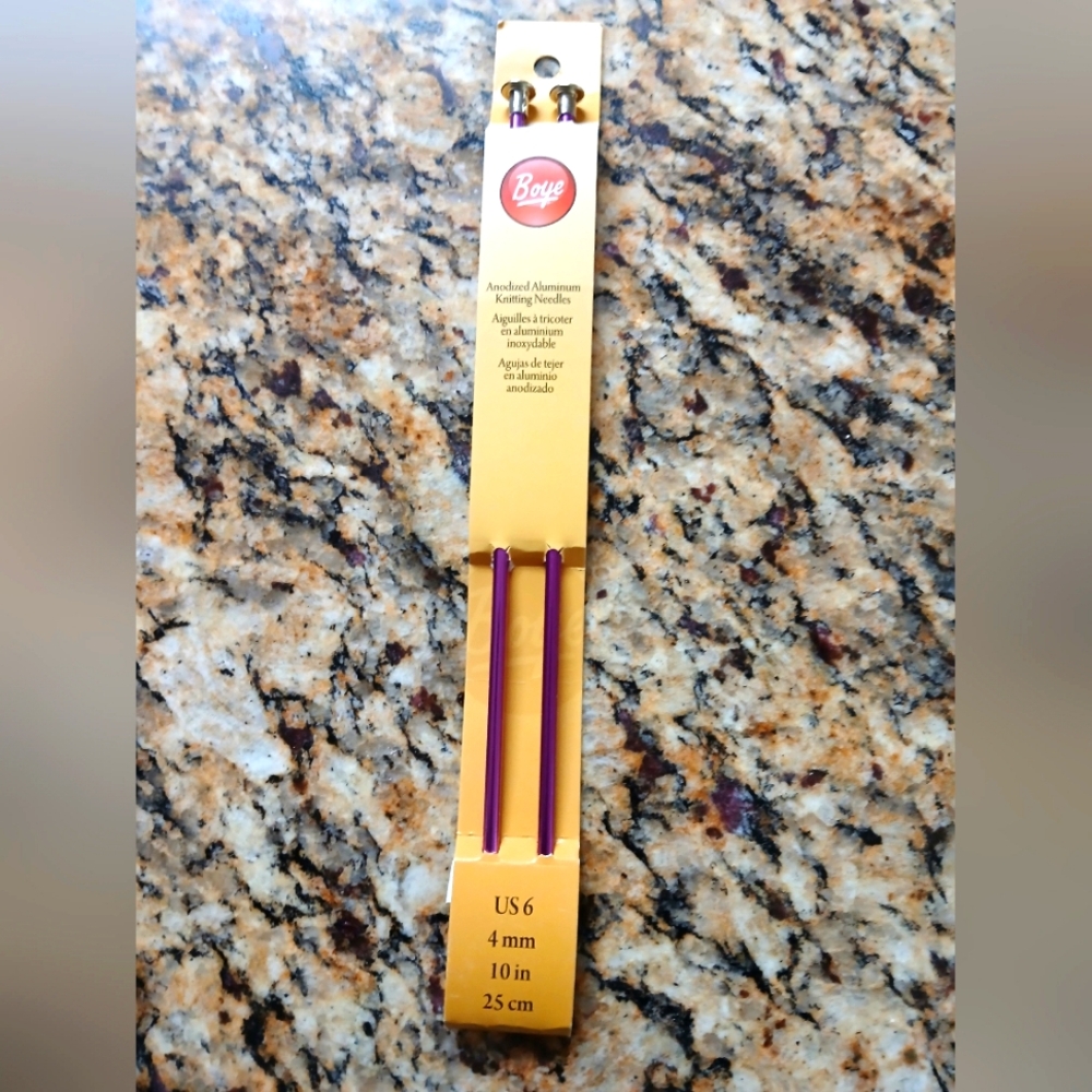 Never used knitting needles